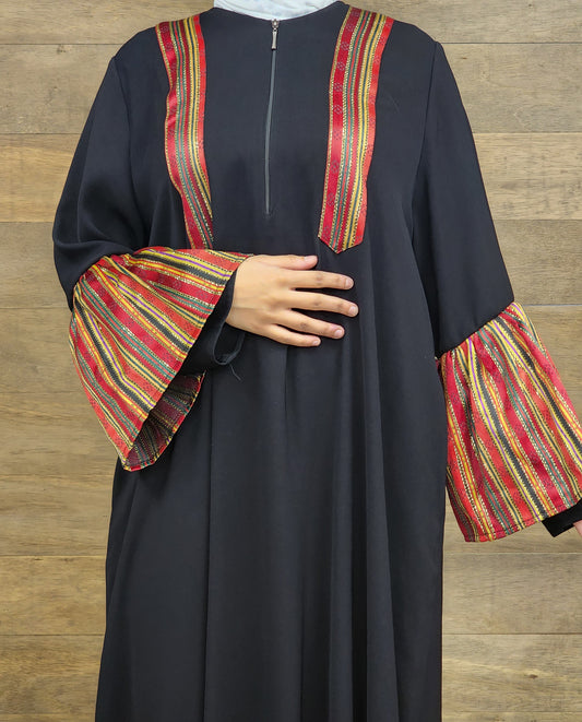 Abaya with Saya Accents | Flare Sleeve