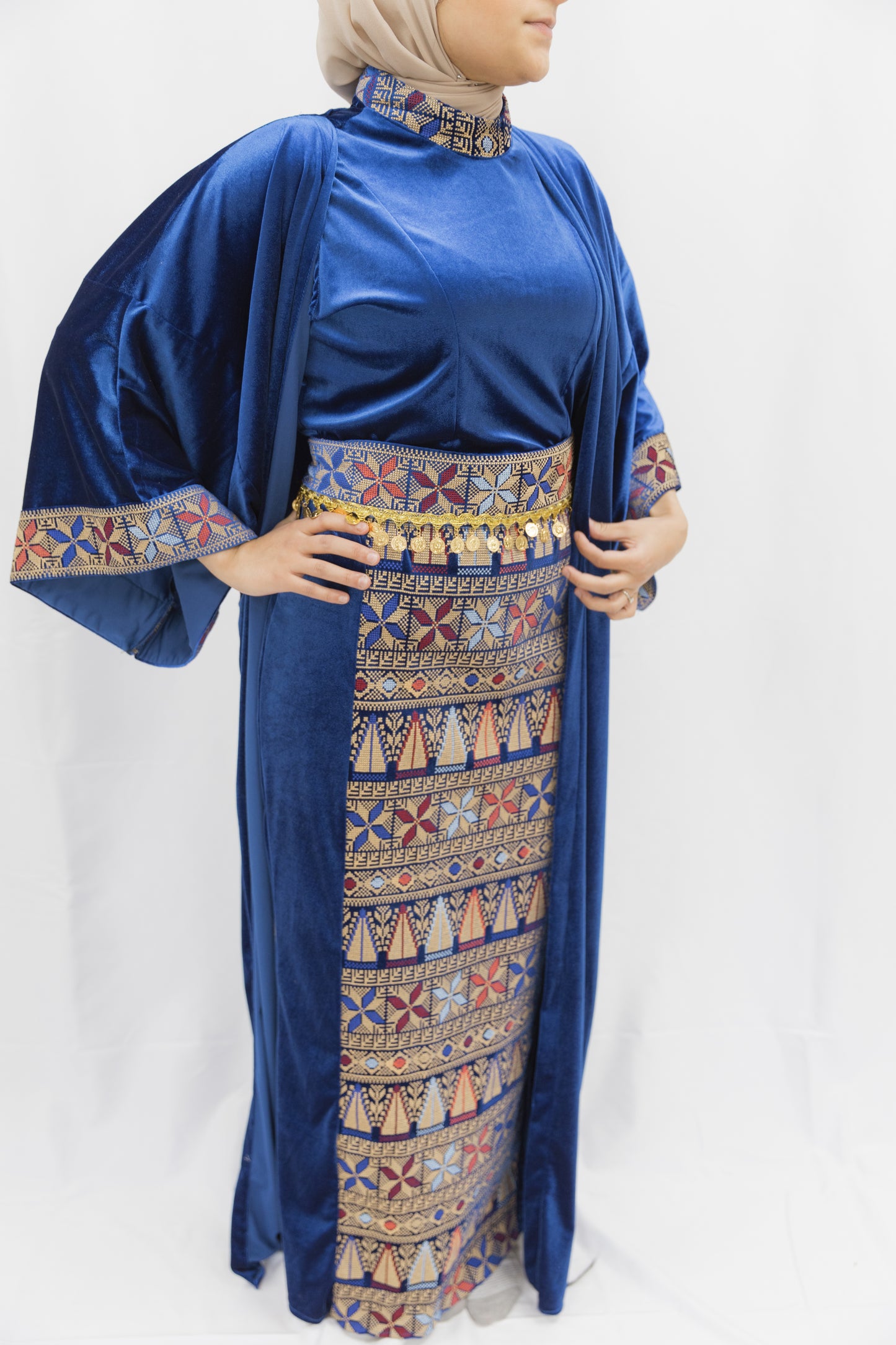 Velvet 3-piece Modern Tatreez Thobe with coin belt (Azure Blue)