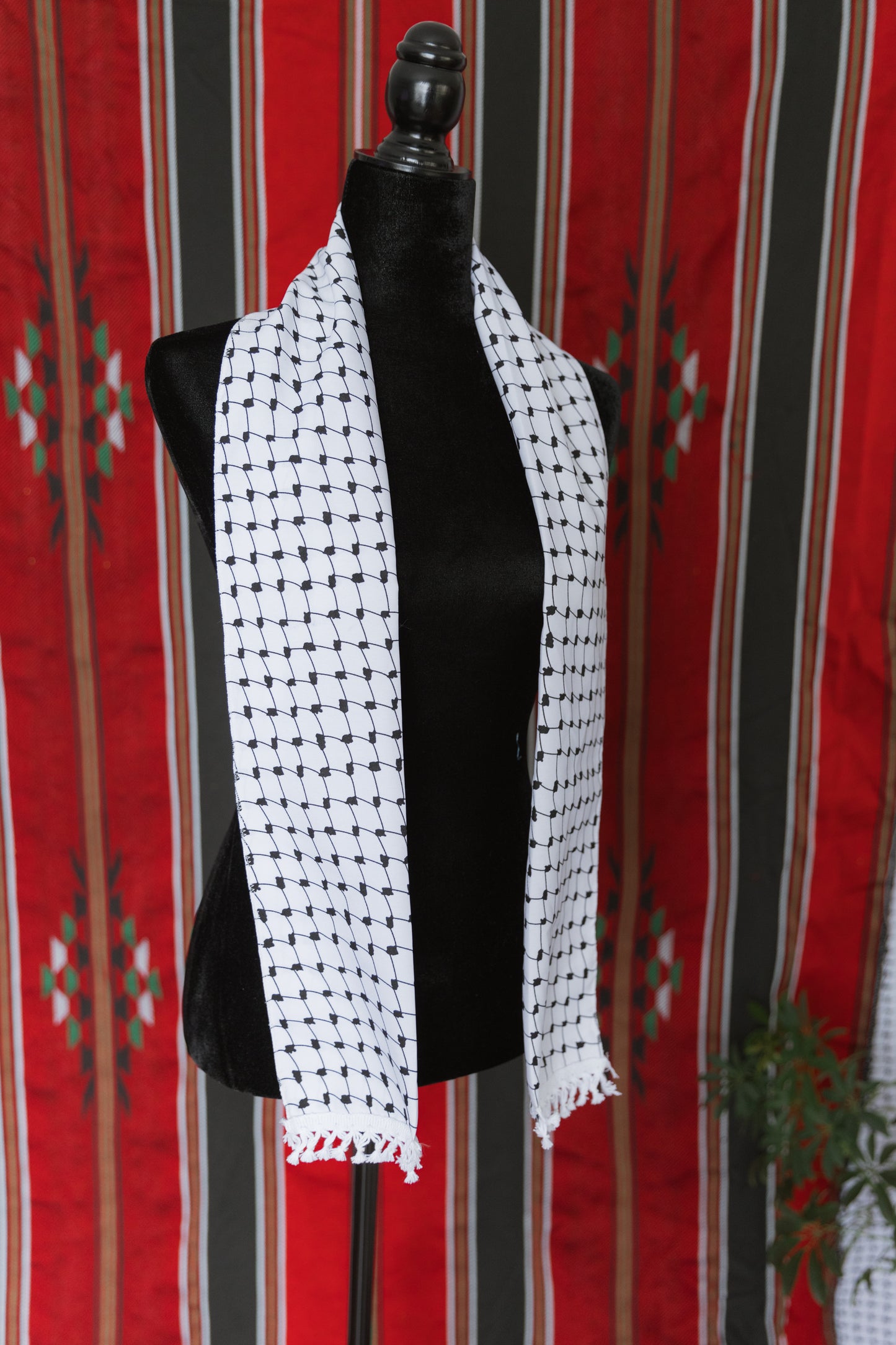 Palestine Decorative Hatta Scarf (Keffiyyeh Print)